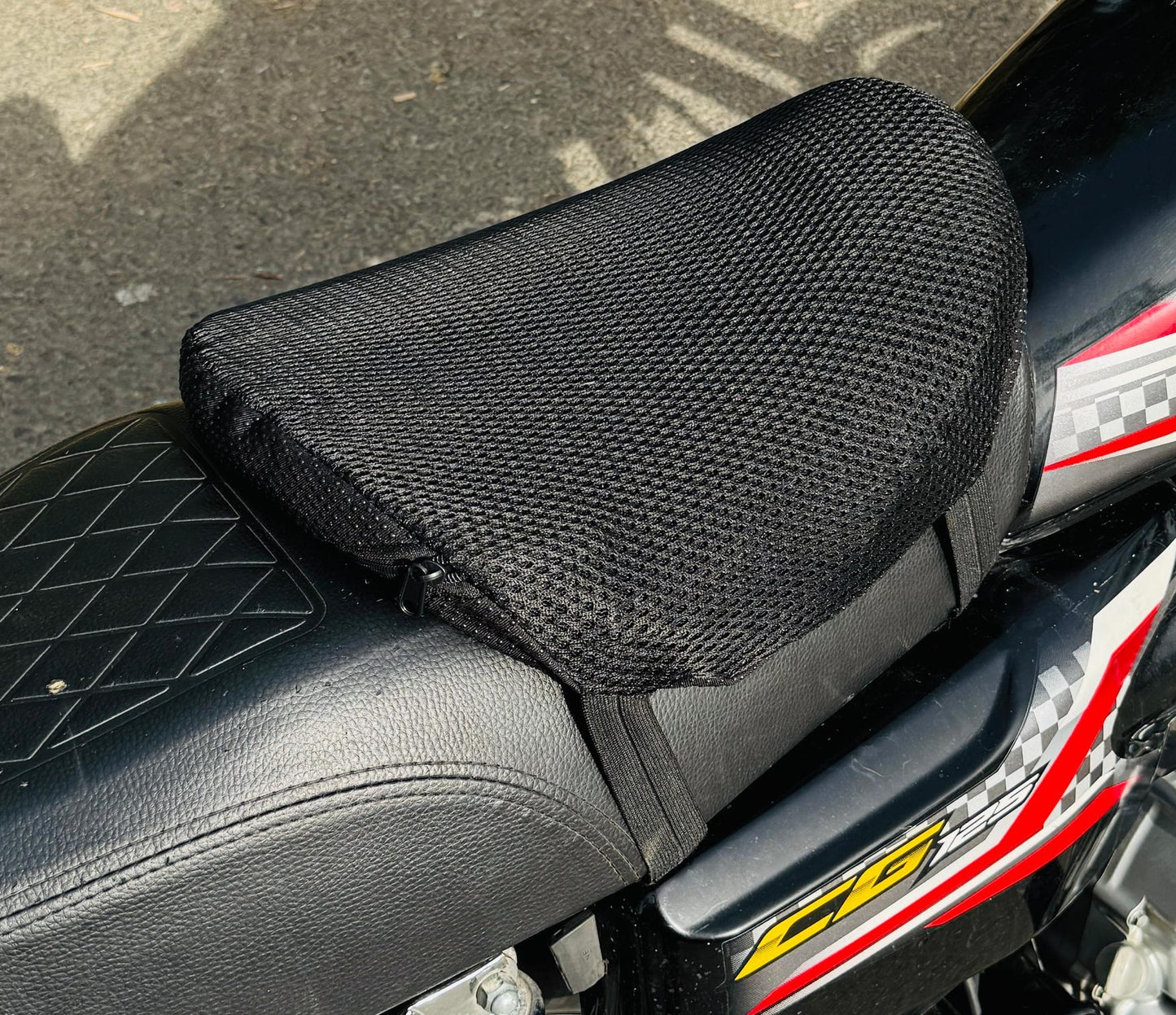Motorcycle Gel Rubber Seat Cushion - Universal Size for All Bikes